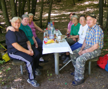 Klub dôchodcov Nižná Slaná - Stretnutie klubu 18.7.2014