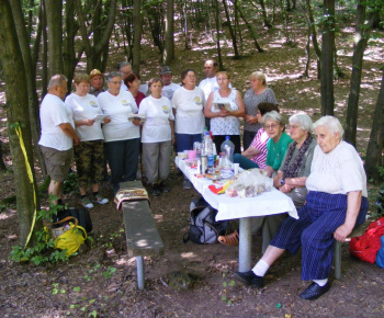 Klub dôchodcov Nižná Slaná - Stretnutie klubu 18.7.2014